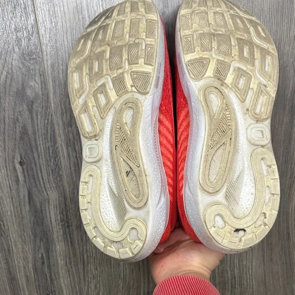 Brooks Adrenaline GTS 24 Running Shoes - Picture 7 of 7